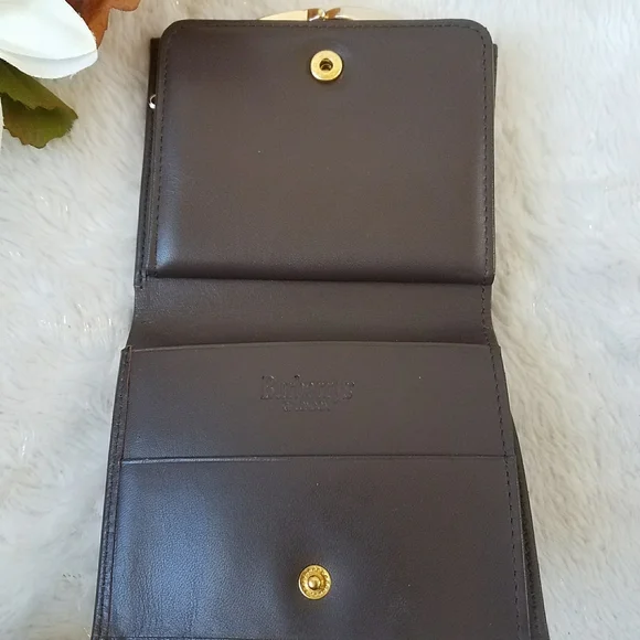 Burberrys Nova Check Plaid Small Leather Wallet - Picture 3 of 12